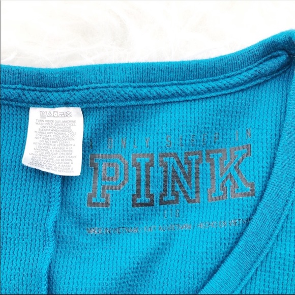 VS PINK PJS - Picture 4 of 6